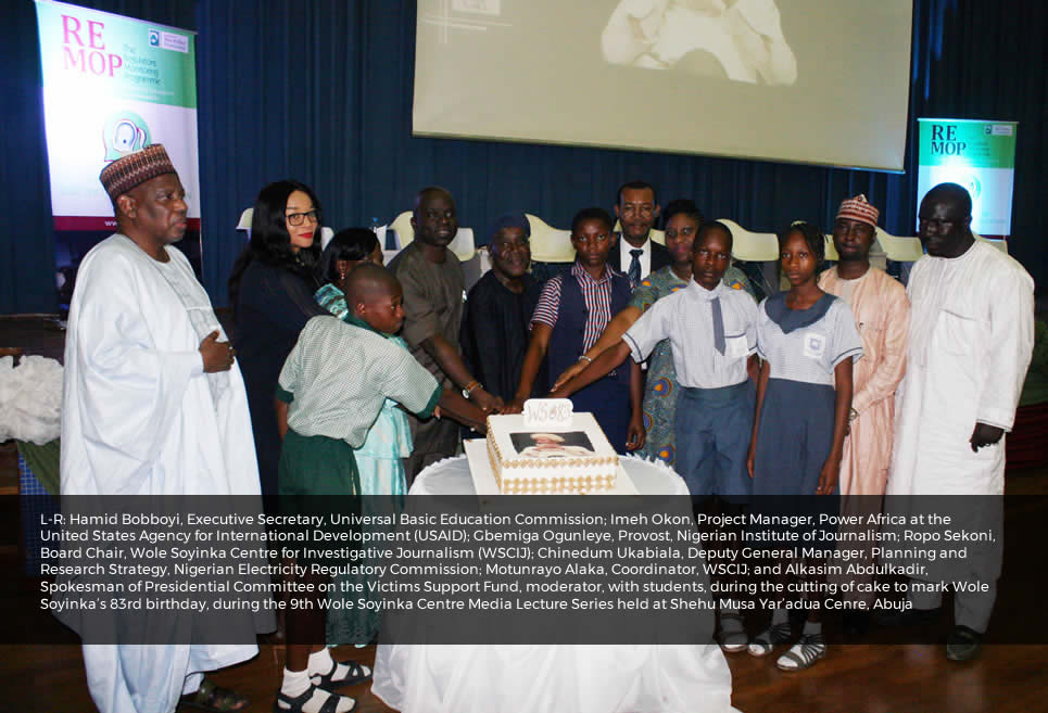 WSoyinkaCentre's tweet image. The 2017 #WSCLecture, marking Prof. Soyinka’s 83rd birthday, focused on electricity’s impact on basic education in Nigeria. The theme was ‘Light Up, Light In: Interrogating the nexus between electricity and basic education.’

Join the 2025 edition: bit.ly/17WSCLecture