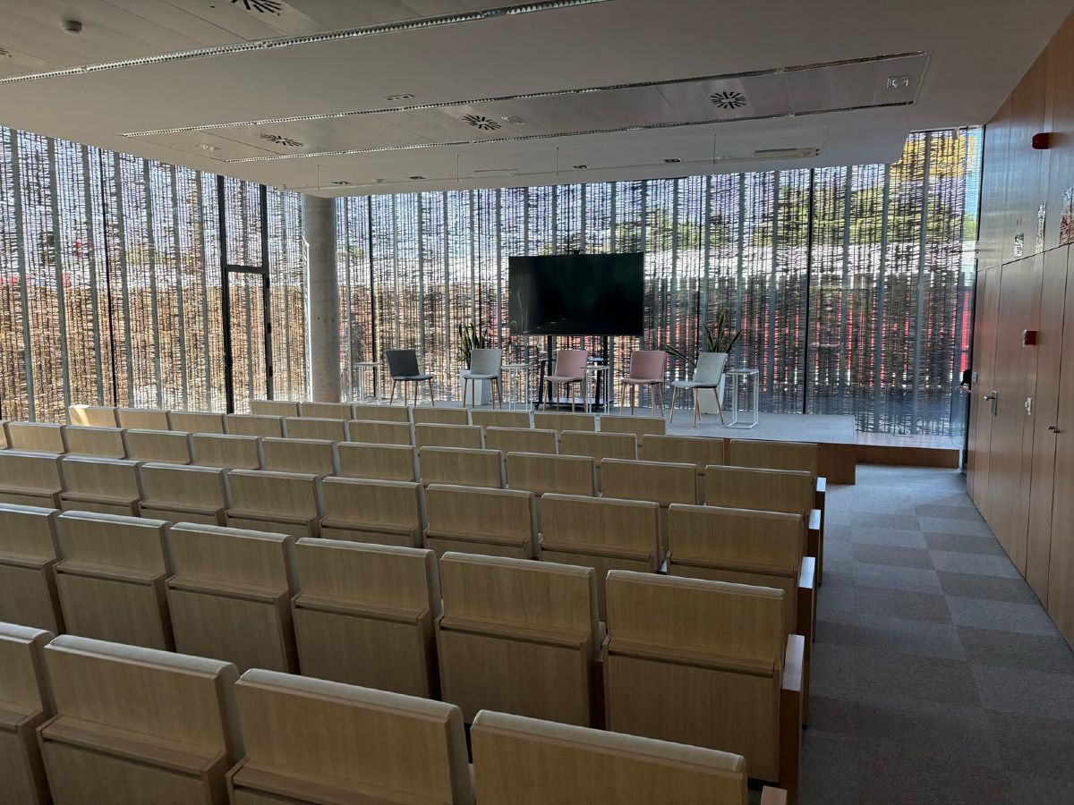 🏑 #HockeyPatines | 𝐃𝐞𝐟𝐢𝐧𝐢𝐝𝐚 𝐥𝐚 𝐟𝐞𝐜𝐡𝐚 𝐝𝐞𝐥 𝐬𝐨𝐫𝐭𝐞𝐨 𝐝𝐞 𝐥𝐚𝐬 𝐥𝐢𝐠𝐚𝐬 𝐧𝐚𝐜𝐢𝐨𝐧𝐚𝐥𝐞𝐬 𝟐𝟓/𝟐𝟔

El martes 22 de julio, a las 17:00h, tendrá lugar el acto en el Auditorio de Prensa Ibérica en Hospitalet de Llobregat

ℹ️ info: fep.es/website/14-162…