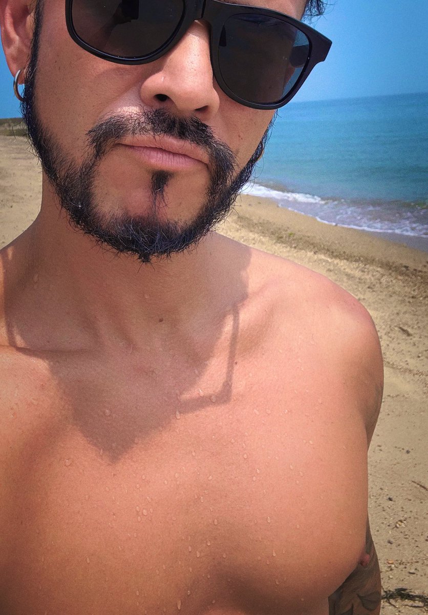 KENKENJI (@kendre0909) on Twitter photo beach day☀️ beach day☀️