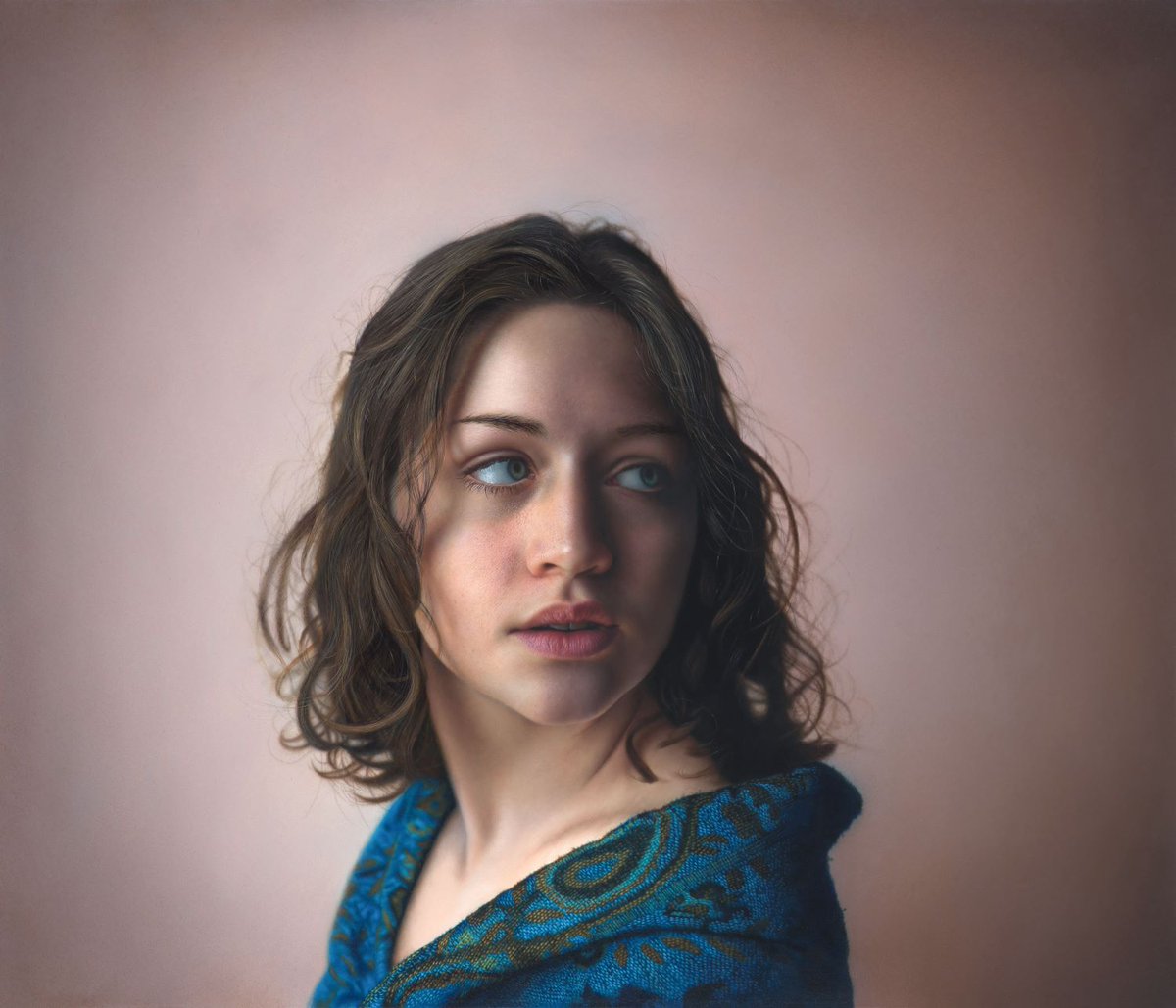 Jennybdx's tweet photo. Marco Grassi (Italie, Milan 1966 (vit et travaille en Suisse - Contemporain, Hyperréalisme, Portrait) "Blue Shawl" (2014) ·
#MarcoGrassi #Italian #contemporaryart #hyperrealism #portraits #art #ArtOfTheDay #paintingoftheday #artgallery #peinture #painting #ArtistOnTwitter #museum https://t.co/EREZ2aqfOd