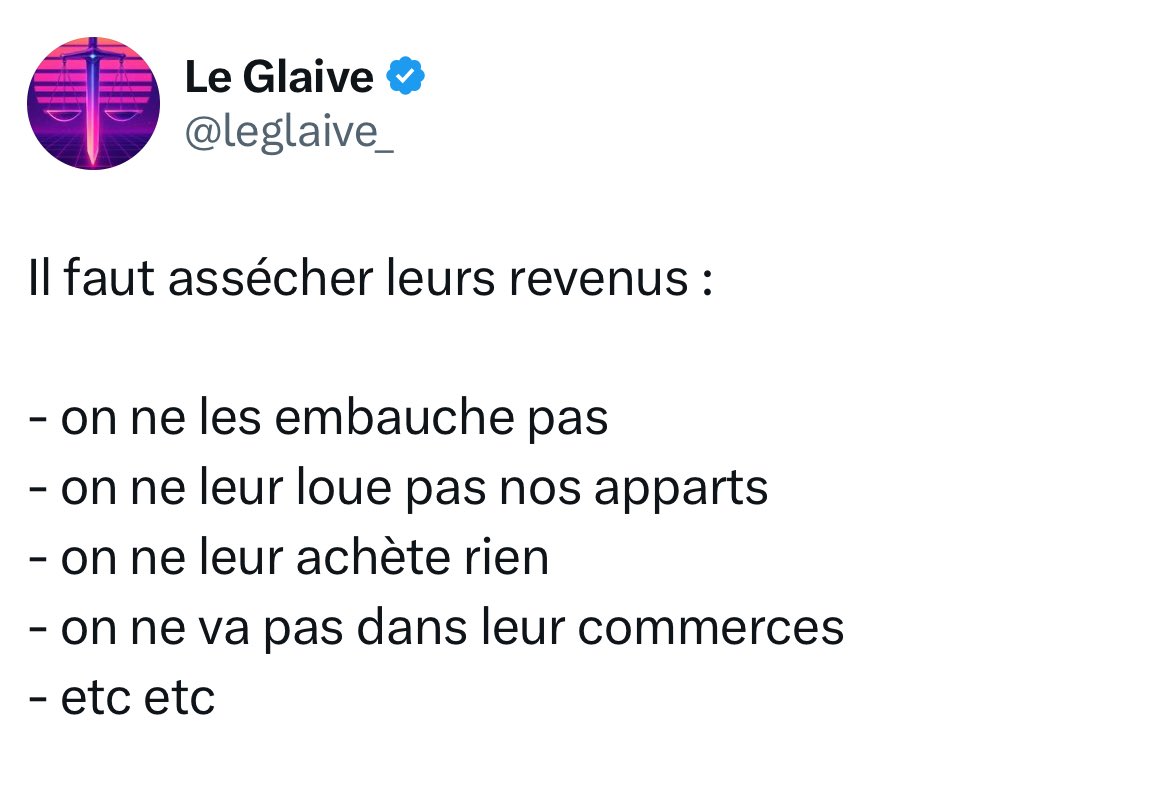 A l’extrême droite, petite ambiance de boycott berlinois.