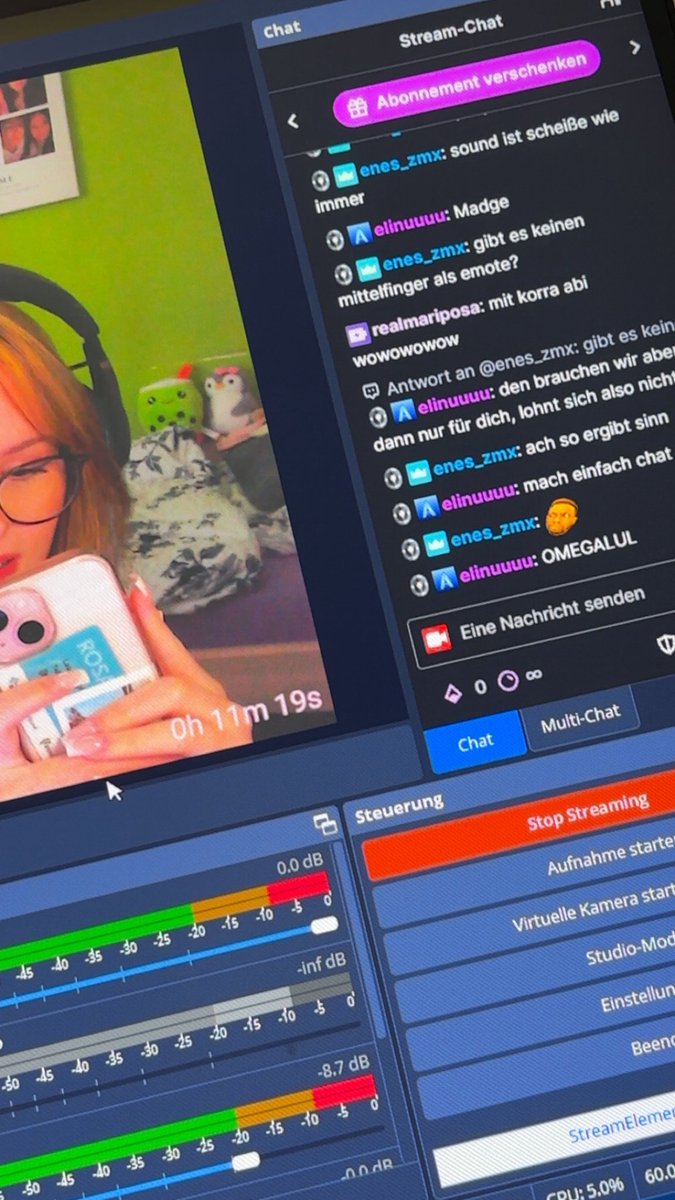 live auf twitchi 
twitch.tv/lorafps