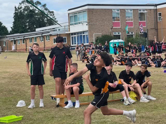 ParkfieldsNews's tweet photo. Javelins flying high at Parkfields Middle School's Sports Day! 🚀 Some impressive throws happening now. Great technique and even better spirit on display! #ProudToBeAtParkfields Pyramid Schools Trust https://t.co/zvmHtsRg12