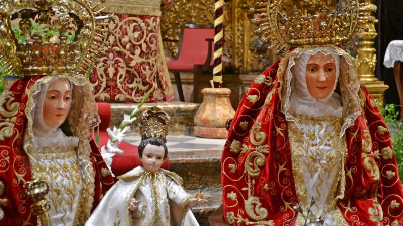 La Parroquia de Nuestra Señora Santa Ana, de #Triana, ha anunciado el programa de actos y cultos previstos durante la novena en honor a la madre de la Santísima #VirgenMaría, que se celebrará desde el 18 al 26 de este mes. Durante estos nueve días se desarrollarán diversas