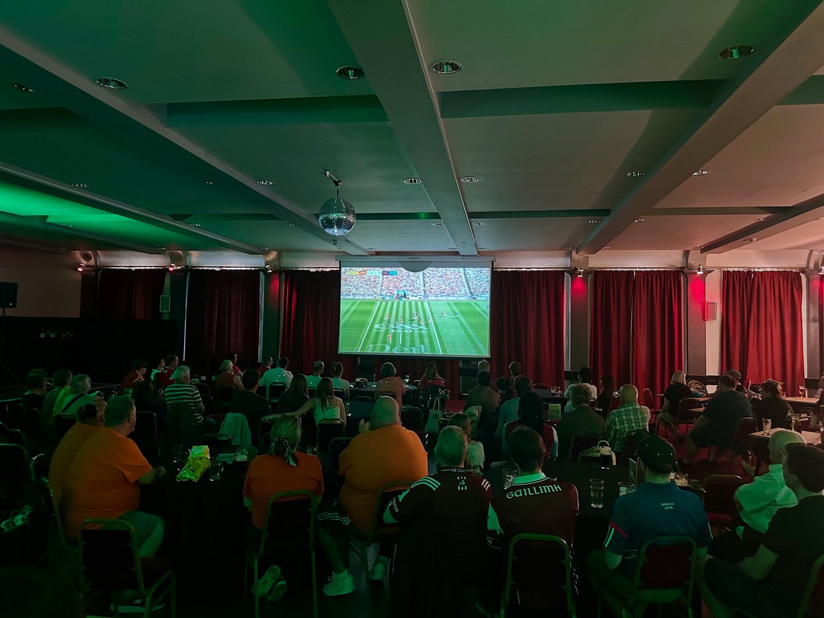 Join us for the GAA and tuck in to a spice bag from Scaldy as they take over our kitchen all weekend! 🔥 

Saturday:
Tailteann Cup Final: Kildare v Limerick 2:30pm
All-Ireland Football Semi Final: Kerry v Tyrone 5pm

Sunday:
All-Ireland Football Semi Final: Meath v Donegal 4pm