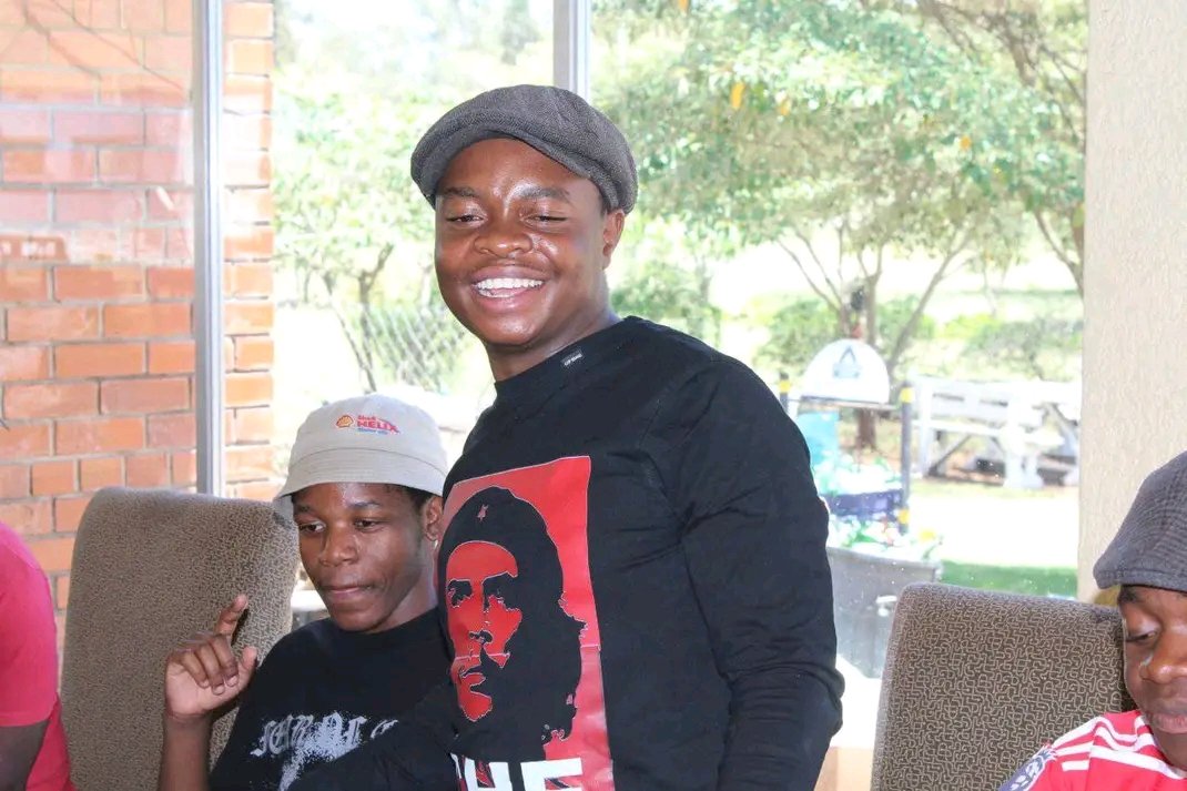 Narshon T. Kohlo🇿🇼 (@narshon_kohlo) on Twitter photo 2/2 This will not go unchallenged, and we shall continue fighting against injustice for what it is. We will not be intimidated or silenced by these gimmicks! #AcademicFreedom in our lifetime! #NowOrNever! <a href="/Cde_Ostallos/">Gift Ostallos Siziba</a> <a href="/GwisaiMunya/">Munya Gwisai</a> <a href="/NewZimbabweCom/">NewZimbabwe.com</a> <a href="/bbmhlanga/">Dhara Blessed Mhlanga HSTV</a> <a href="/HStvNews/">HStvNews</a> <a href="/BBCAfrica/">BBC News Africa</a> 2/2 This will not go unchallenged, and we shall continue fighting against injustice for what it is. We will not be intimidated or silenced by these gimmicks! #AcademicFreedom in our lifetime! #NowOrNever! <a href="/Cde_Ostallos/">Gift Ostallos Siziba</a> <a href="/GwisaiMunya/">Munya Gwisai</a> <a href="/NewZimbabweCom/">NewZimbabwe.com</a> <a href="/bbmhlanga/">Dhara Blessed Mhlanga HSTV</a> <a href="/HStvNews/">HStvNews</a> <a href="/BBCAfrica/">BBC News Africa</a>