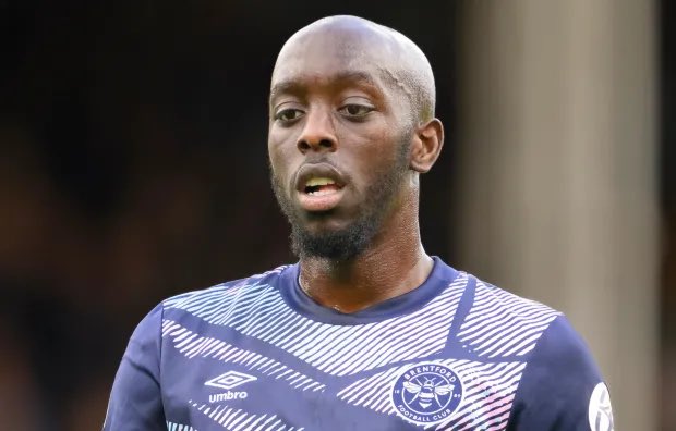 Who would you rather? #NUFC 

Like for Watkins 🏴󠁧󠁢󠁥󠁮󠁧󠁿              Rt for Wissa 🇨🇩