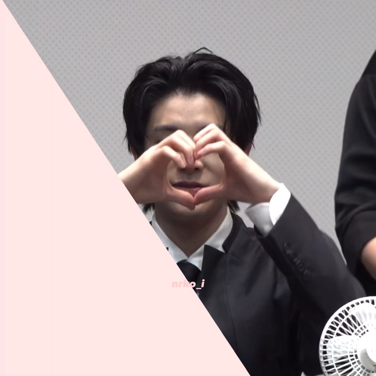 키리기리.. tweet media