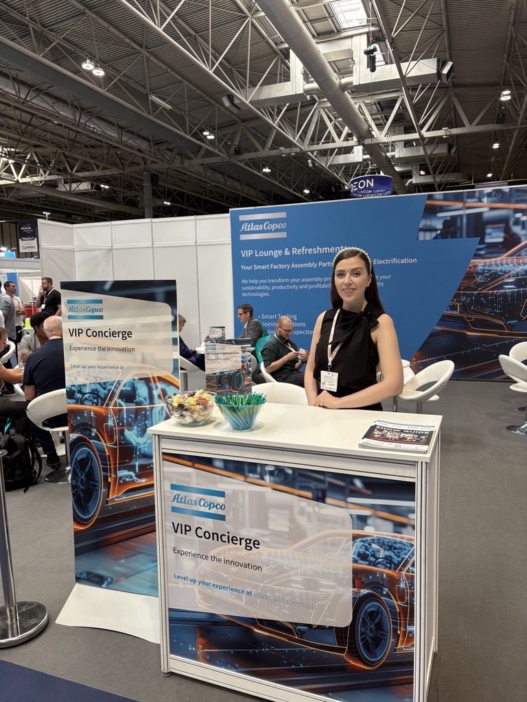 Advanced Materials Show (@materialsshow) on Twitter photo We are delighted to have Sarah Daniels, our VIP Relationship Manager welcoming our guests today in the VIP Lounge.
Our VIP Lounge is sponsored by <a href="/AtlasCopcoGroup/">Atlas Copco Group</a> ✨
#BCS25 #VEX25 #AMS25 #ACS25 We are delighted to have Sarah Daniels, our VIP Relationship Manager welcoming our guests today in the VIP Lounge.
Our VIP Lounge is sponsored by <a href="/AtlasCopcoGroup/">Atlas Copco Group</a> ✨
#BCS25 #VEX25 #AMS25 #ACS25