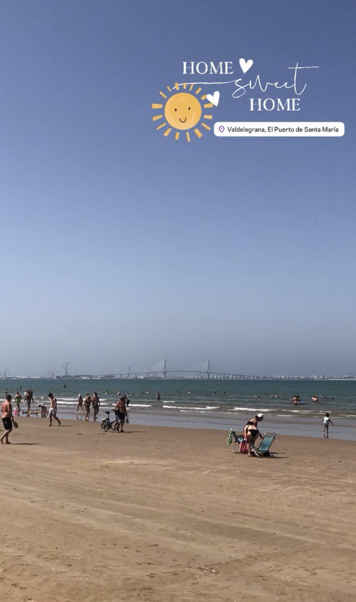 LauraMor94's tweet photo. Otro verano más, hemos vuelto 😎☀️
Cargando pilas 🪫🔋

#Verano https://t.co/fF4dS2iTuf