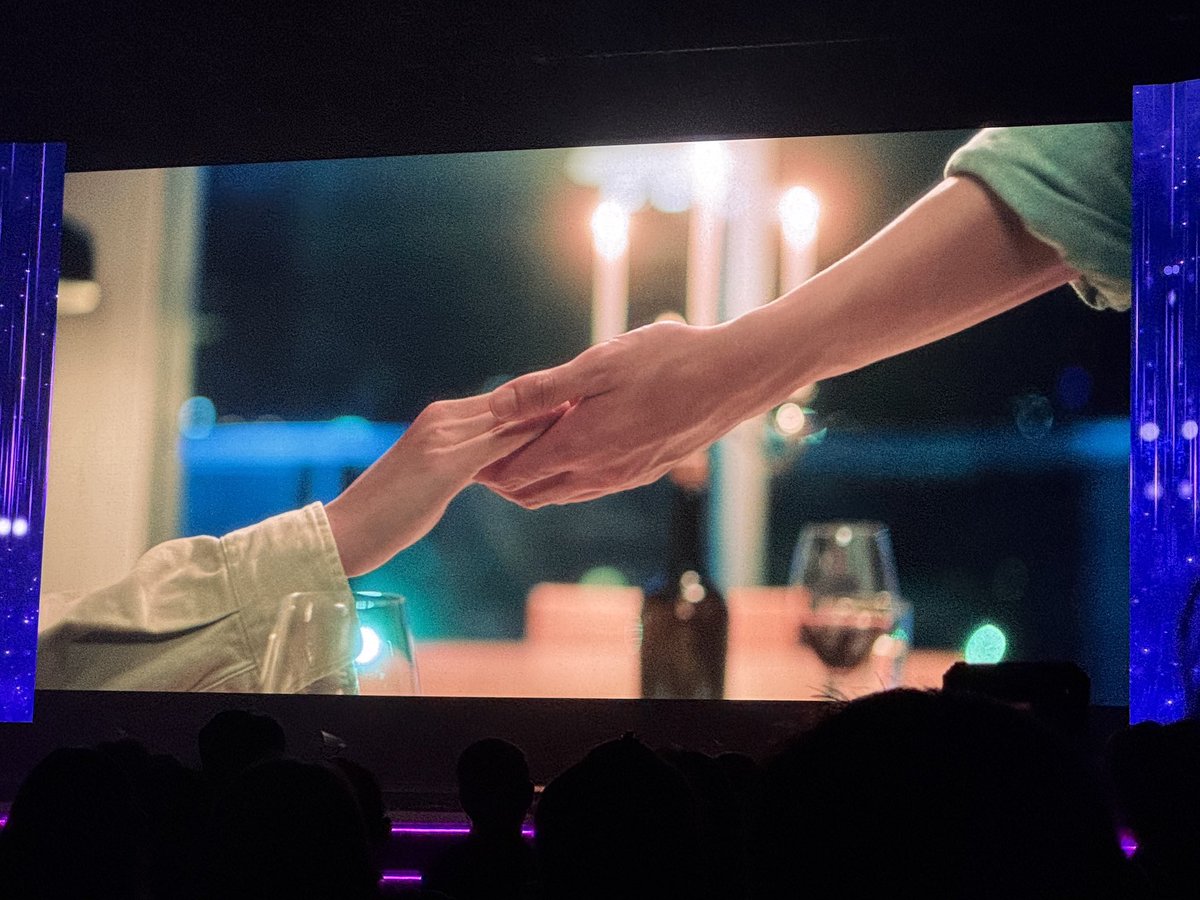 jamsai's tweet image. คุณใหญ่-พ่อจอม จะมี Special Episode รอชมค่าาา 💖

#หอมกลิ่นความรัก
#IFeelYouLingerInTheAir 
#Beyondthescreen