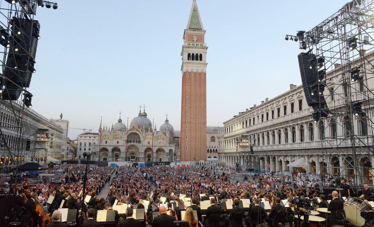 teatrolafenice's tweet photo. Alle 23.59 di oggi, mercoledì 9 luglio, termina la promo 1 biglietto 25€ per il nostro pubblico UNDER 35. I biglietti sono acquistabili qui https://t.co/2inFxNgimO con il codice CAVALLERIA35.. così, ci tenevamo a ricordarvelo 😊

#9luglio https://t.co/RttvtA7Nmc