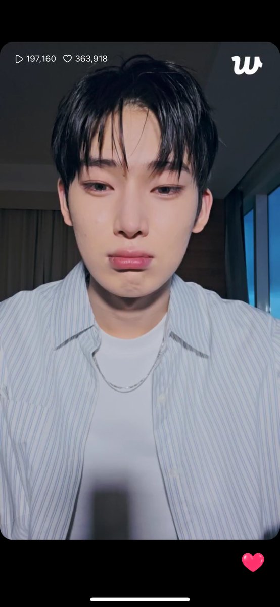 all4sunoo_'s tweet photo. kawawa naman ambebe na yan 😭😭 https://t.co/lg2aX1j2OC