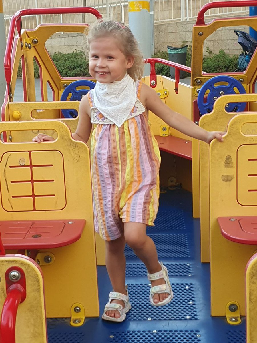 arconametaverse's tweet image. 🚨 4 DAYS LEFT:  Our 5 years old "Metareality Princess" Lina heads to Stanford for life-changing surgery!  We need $10K for 2 months in the USA. Surgery approved ✅ Flights booked ✅ Please help ❤️ 👉yadyitzchok.org/en/donations/l…
#SaveThePrincess