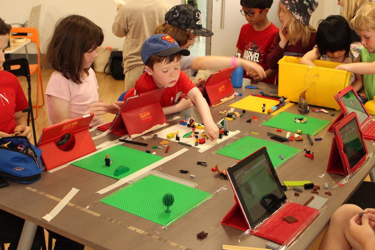 Cinemagic's tweet image. #TBT to our past Cinemagic Dublin workshops! Spend your summer learning new skills - browse and book our series of workshops today at Cinemagic.org.uk/latest-events/

#Cinemagic #Dublin #CreativityUnlocked #Summer