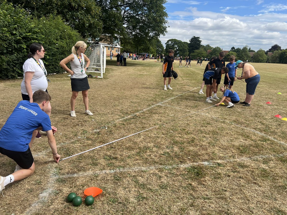 ParkfieldsNews's tweet photo. Great technique on show at the shot put and ball throw events! Our Parkfields students are giving it their all. We  might even have a new shot put record from Sean O'H! 💥 #ParkfieldsSportsDay #ProudToBeAtParkfields https://t.co/N64Zfs3lSi