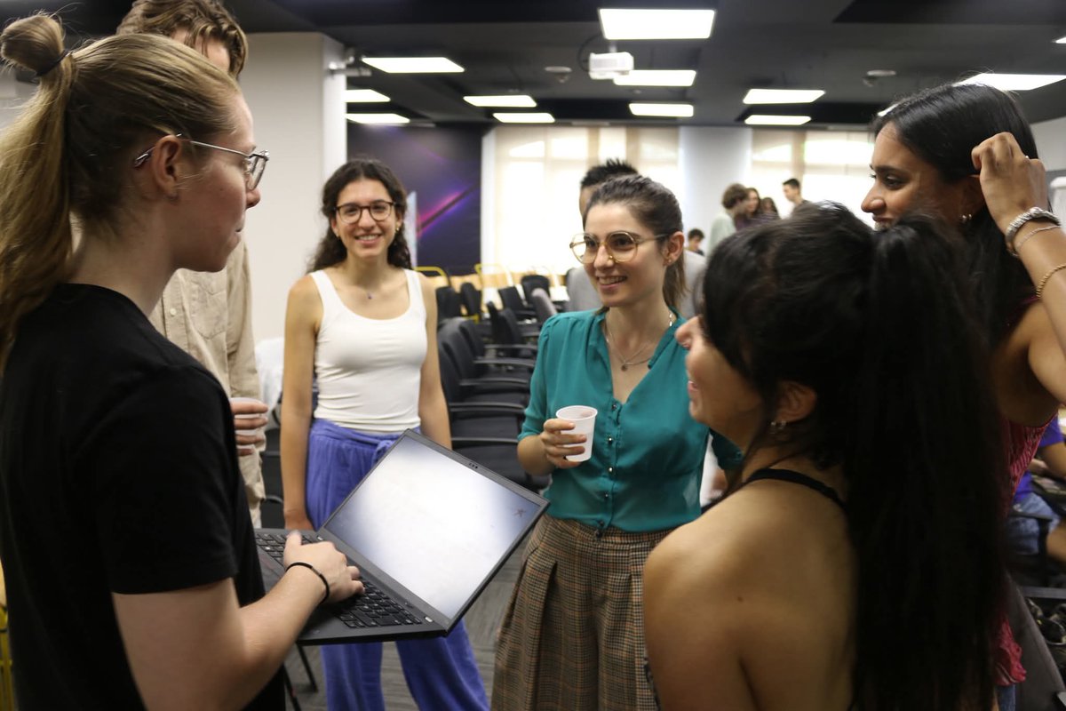 40 students are attending the one-week Brain Camp 2025, on Neuroscience, guided by 8 postdoctoral scientists from  the US 🇺🇸.