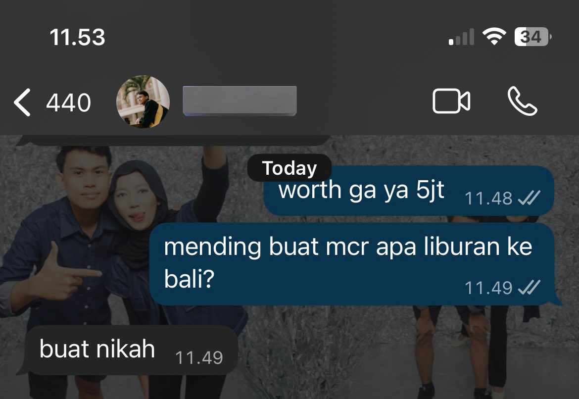 extrajoxx's tweet photo. maaf ya sayang, nikahnya mundur sebulan🙏 https://t.co/oFKm7bUCVF
