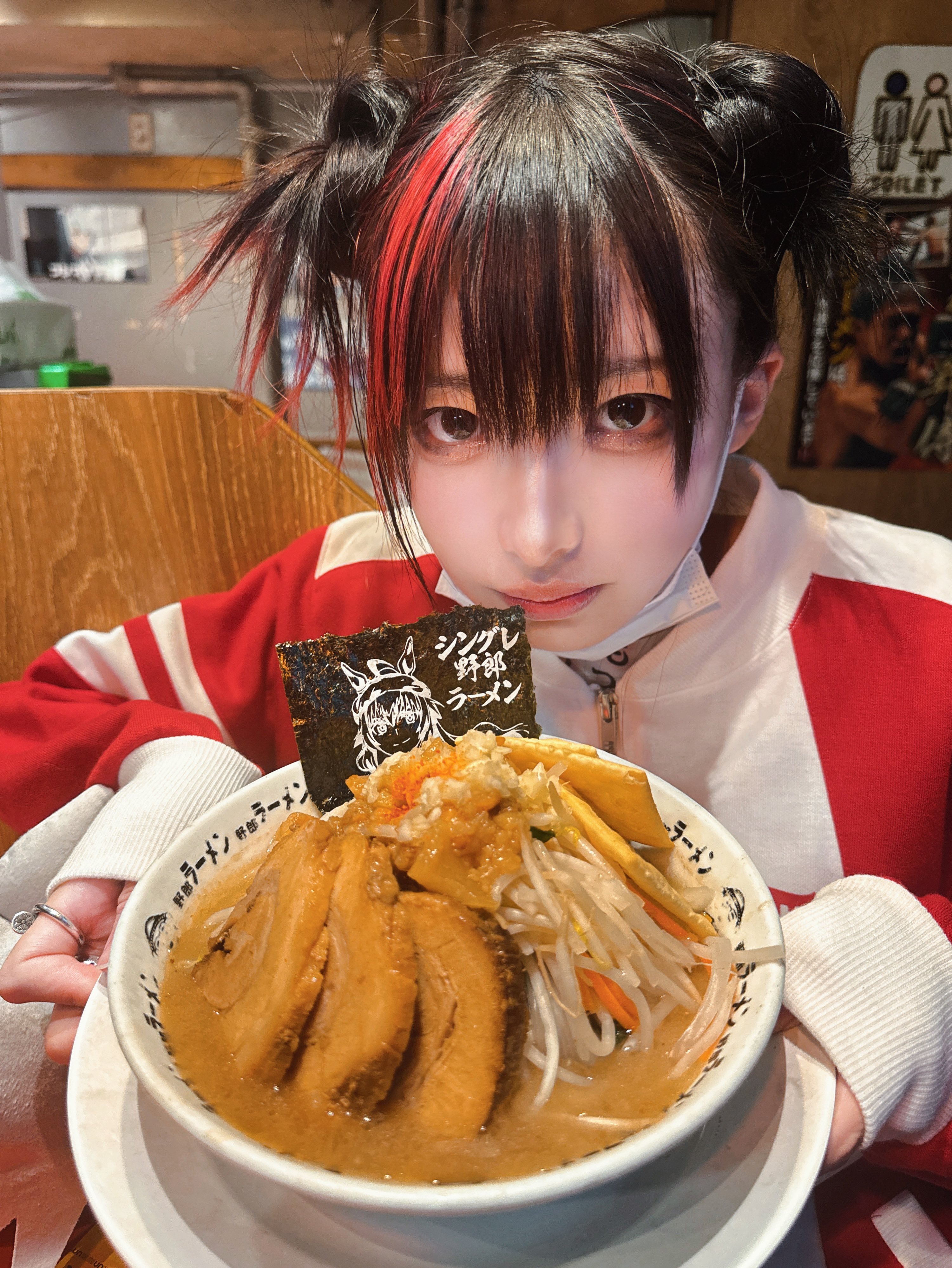 【即日発送】どんぶり&レンゲセット ウマ娘シングレ野郎ラーメンコラボ ウマ娘シンデレラグレイ 野郎ラーメン コラボ どんぶり&レンゲ