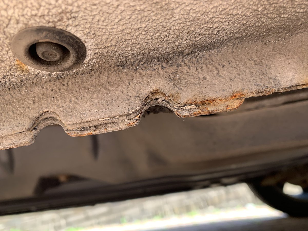 WWJKD1701's tweet photo. @NissanMotor @Nissan Just don’t expect any warranty with that. Isn’t that right Nissan? https://t.co/rrMVPYMuzw