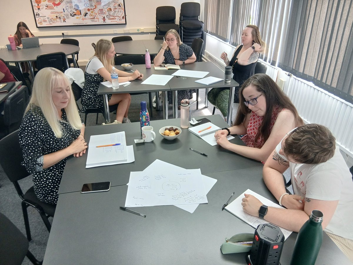 LEOtraining5's tweet image. 👋 A huge welcome to our new teacher trainees as Flying Start, Day 1, begins!
💡 We are excited to dive into practical guidance, connect with peers and build confidence to hit the ground running for their September placements.
✨ An inspiring journey starts now!
#WeAreLEO 🦁