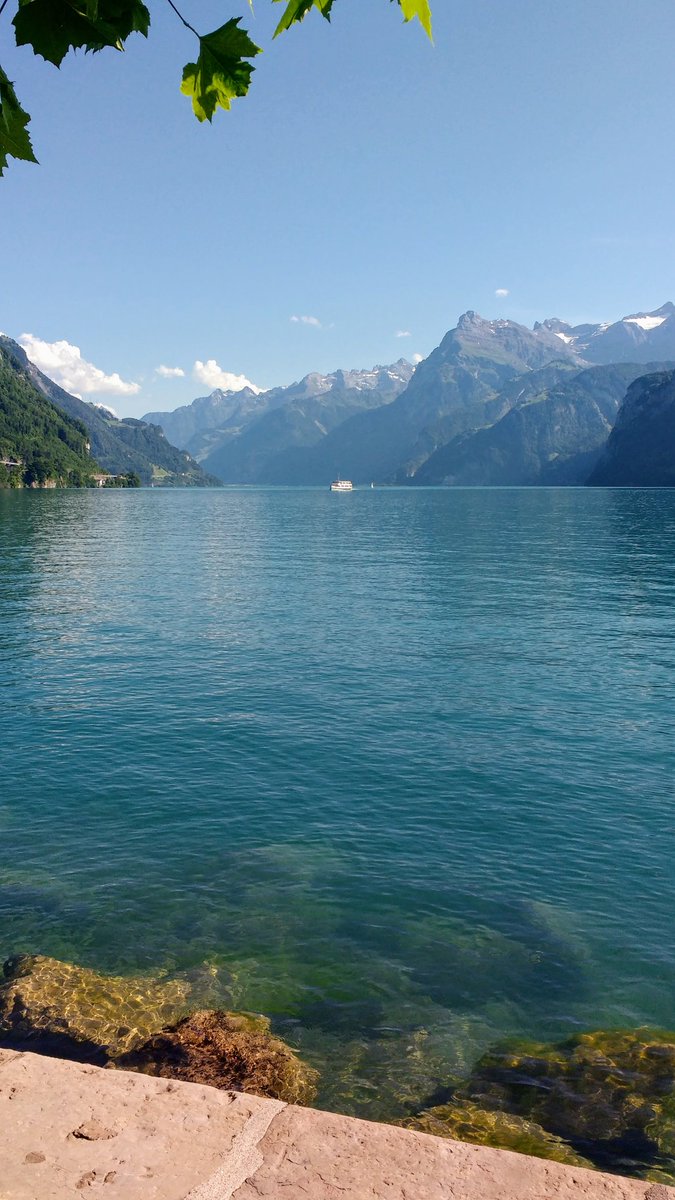 HikingSchweiz's tweet image. Four views of the vessel Winkelried during a walk along the waterfront in Brunnen, Switzerland 🇨🇭