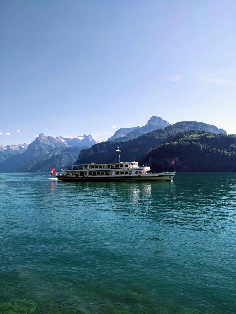 HikingSchweiz's tweet image. Four views of the vessel Winkelried during a walk along the waterfront in Brunnen, Switzerland 🇨🇭