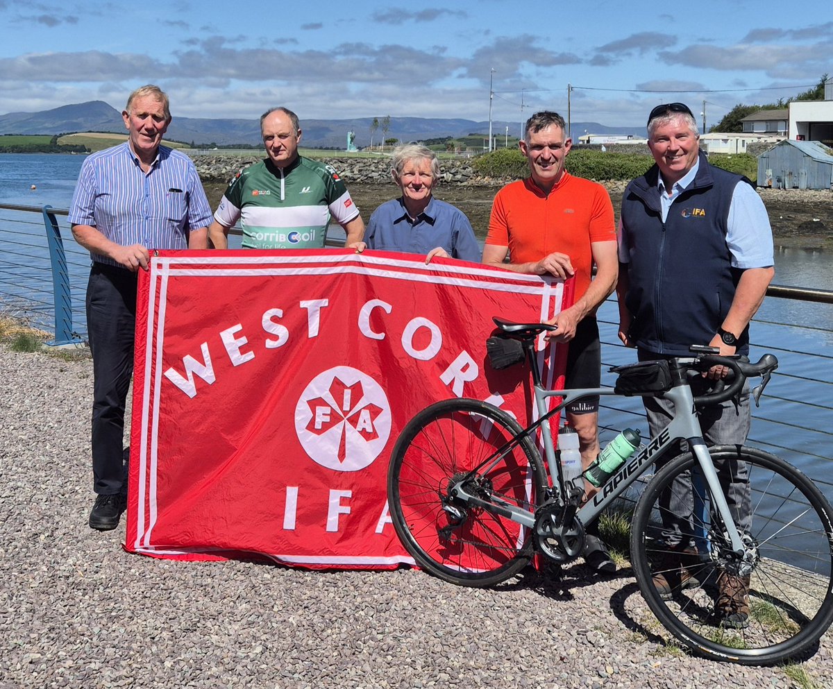 conorcoleary's tweet image. Delighted to be in Bantry this morning with Corney Buckley and Gerard Burke, West Cork IFA, to see off John Carroll and Pat Murphy on their mammoth cycle from Mizen to Malin in aid of SOSAD Ireland.
Please donate if you can.
gofund.me/24db3d27
Safe and enjoyable trip.👊