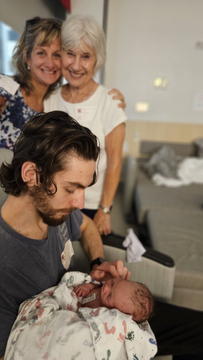 One of my absolute favoritest pictures of the last 5 days. 4 generations, my favorite 2 ladies, my youngest son and HIS son, Thelonious Victor Murray. Welcome to the newest Big Guy in the family, we already love him desperately.
You can call him Theo.
You can call me "Pops"