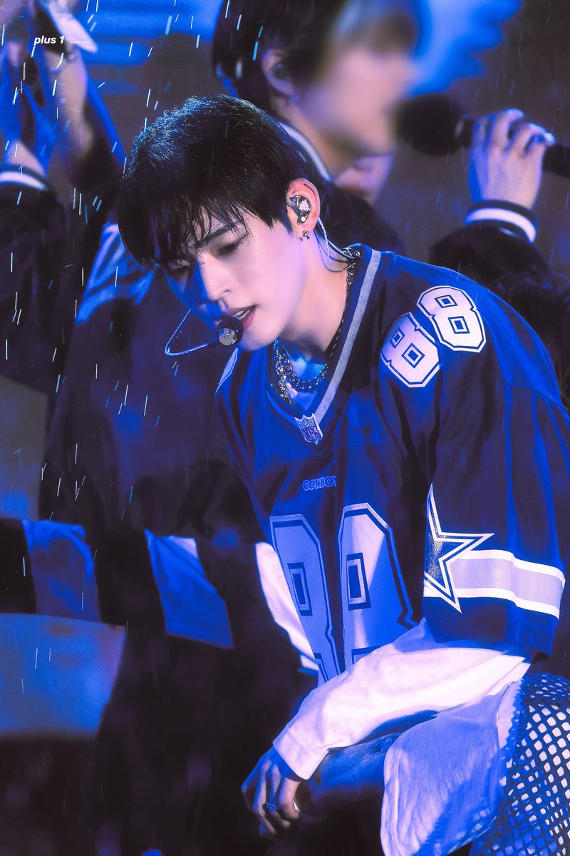 plus1_hj's tweet photo. 250613 MyK FESTA in 여수

☔️💦

#온앤오프 #ONF #효진 #HYOJIN
#김효진 #플러스효진 @WM_ONOFF https://t.co/3vhvKdMKYm