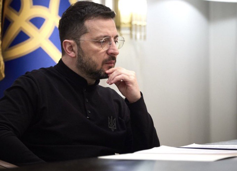 Do you still support President Zelensky?
Yes or No