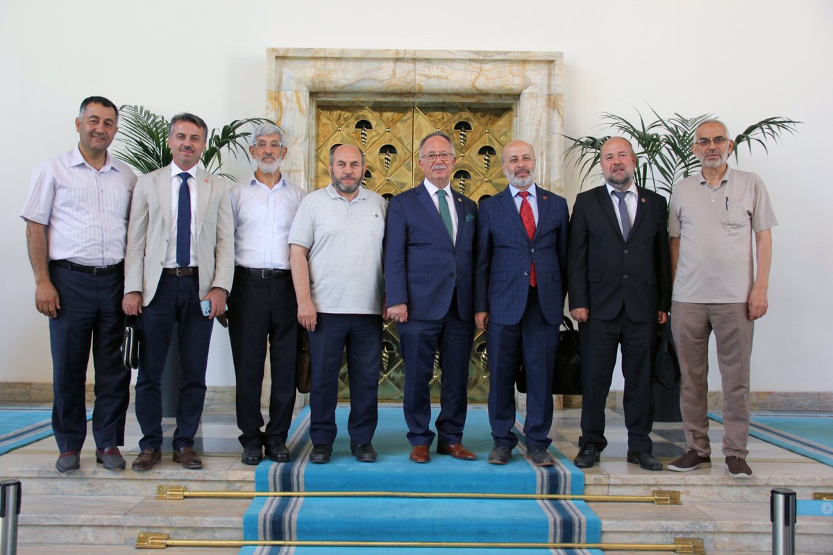 🚩 TBMM

Saadet Partisi İstanbul İl Yönetim Kurulu Üyelerimiz Üzeyir İncekara ve Zekeriya Yaman TBMM çalışma ofisimizde ziyaretimize geldiler.
Nazik ziyaretlerinden dolayı kendilerine teşekkür ediyorum.