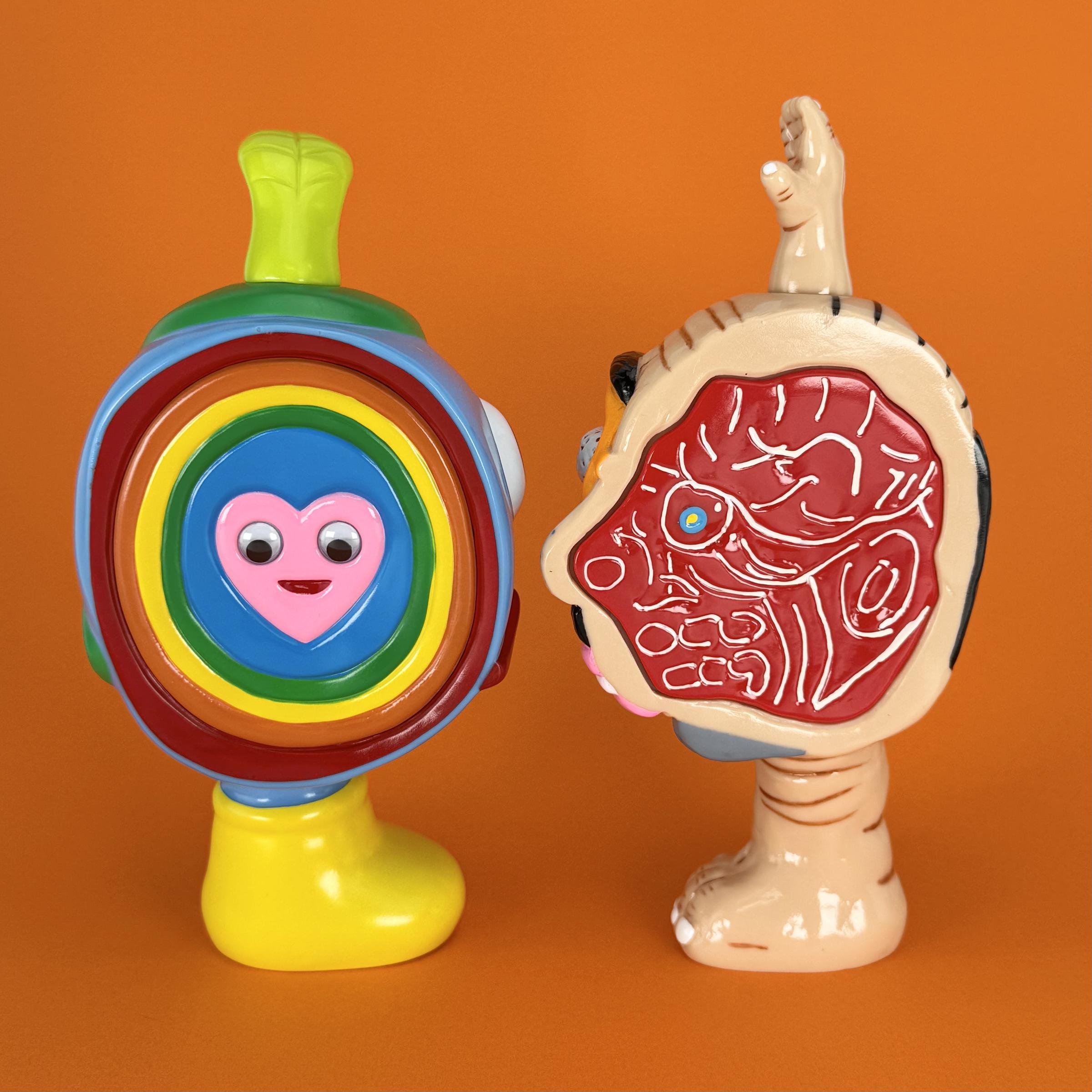 デハラユキノリ × LEEEEEE TOY 混沌 ソフビ世界の無秩序状態ソフビ VINYL GALLERY | 【混沌 < ソフビ世界の無秩序状態 >】 現在開催