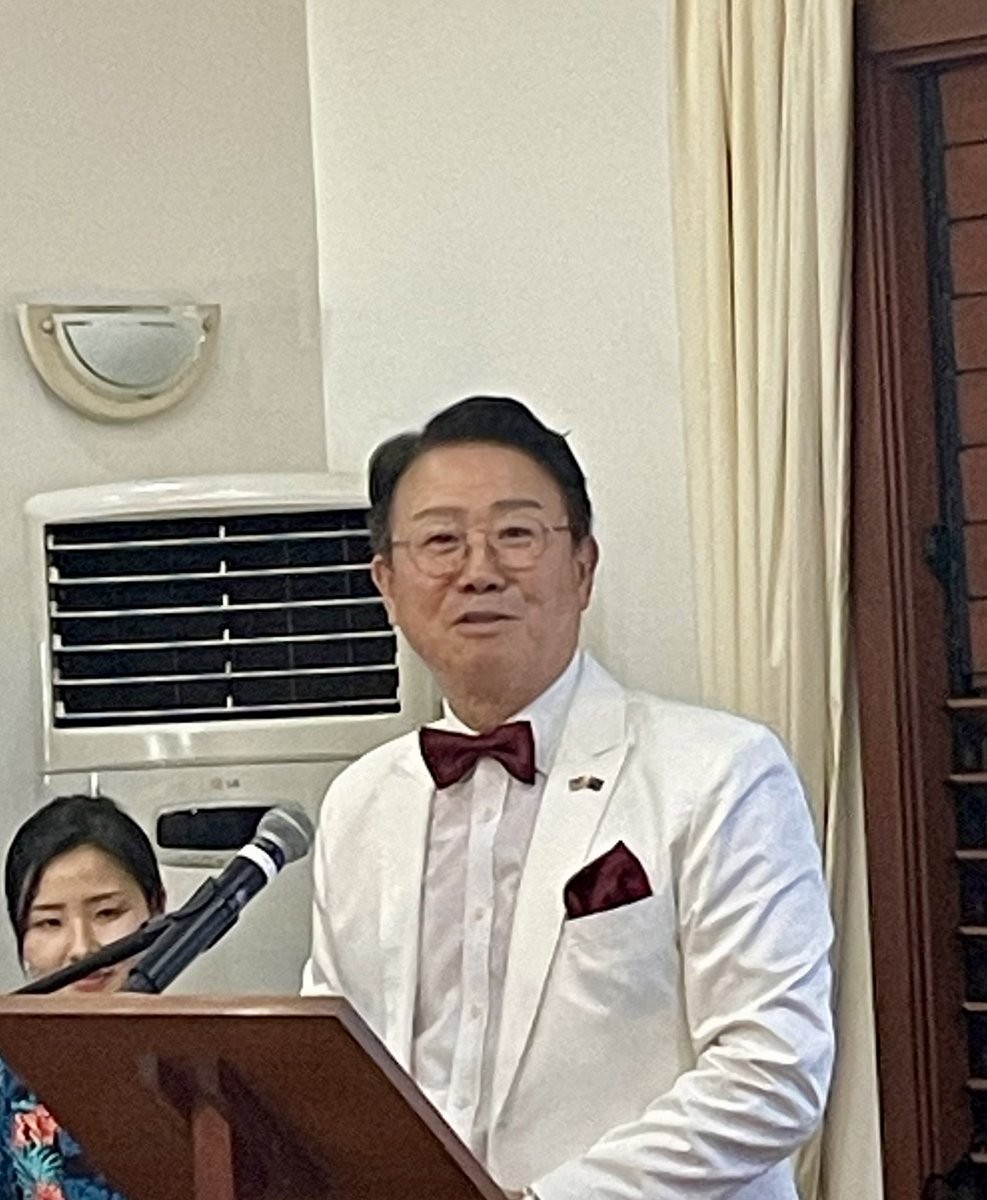 Nicola Noble (@nicolanoble25) on Twitter photo Today, we bid a sad farewell to our esteemed colleague & dear friend H.E Jin Hyung KIM, Ambassador of the Republic of #Korea & marked the 72nd anniversary of the Korean Armistice Agreement. A fitting send-off, with sincere thanks to <a href="/FijianPM/">Prime Minister Sitiveni Rabuka</a> for sharing your captivating stories. Today, we bid a sad farewell to our esteemed colleague & dear friend H.E Jin Hyung KIM, Ambassador of the Republic of #Korea & marked the 72nd anniversary of the Korean Armistice Agreement. A fitting send-off, with sincere thanks to <a href="/FijianPM/">Prime Minister Sitiveni Rabuka</a> for sharing your captivating stories.