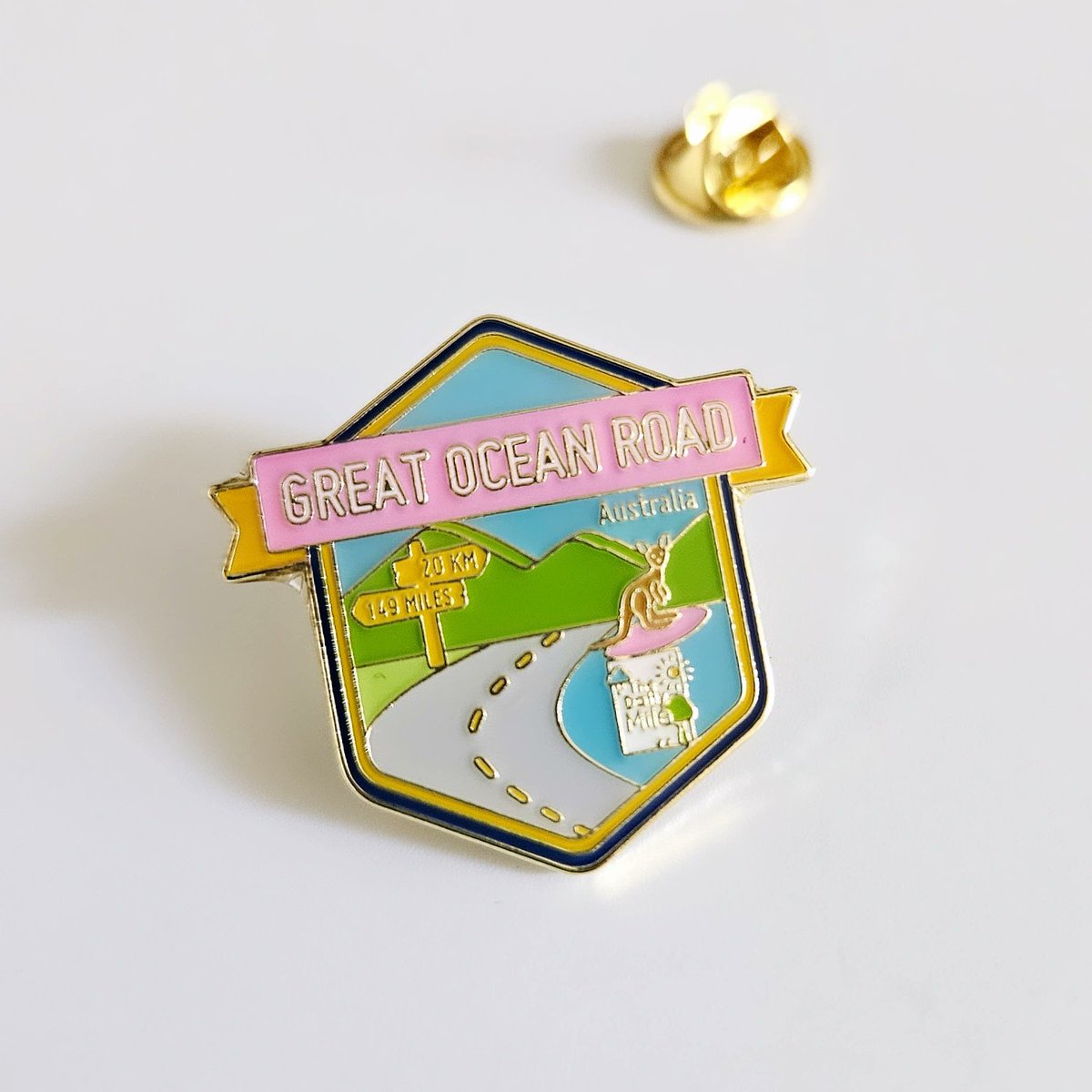 onestopbadges's tweet image. 30mm Soft Enamel School Badges

#schoolbadges 
#custompins 
#enamelpins 
#pinbadges
#pins