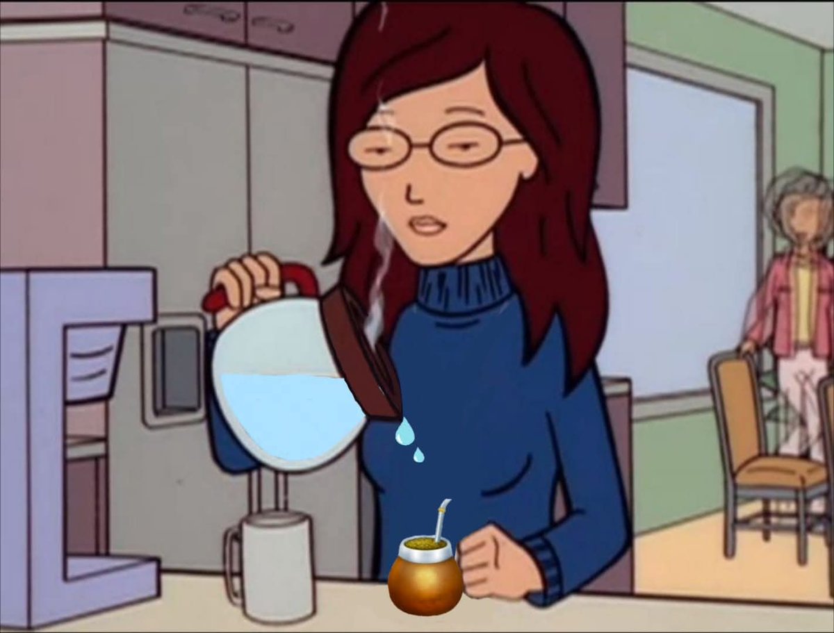 El feriado duermo hasta tarde
Yo ahora...