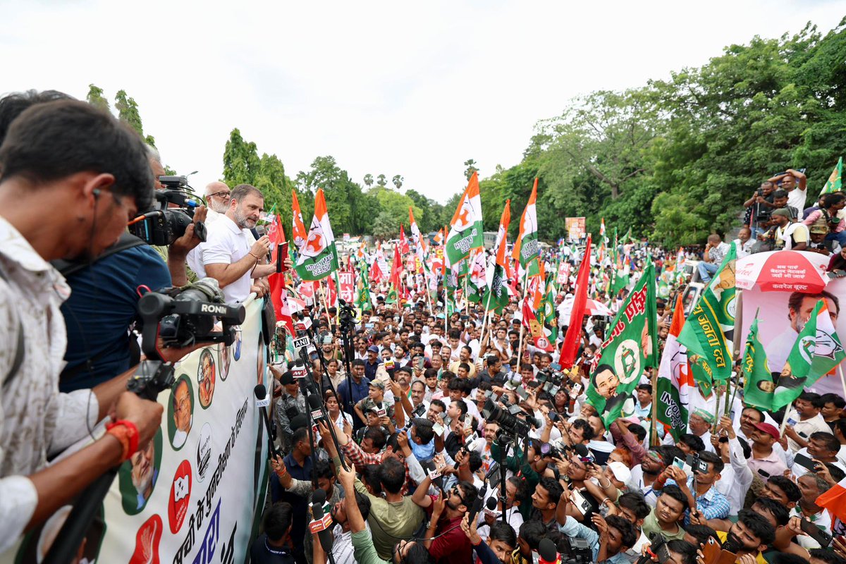 West Bengal Congress (@incwestbengal) on Twitter photo āĻŽāĻšāĻžāϰāĻžāώā§āĻā§āϰā§āϰ āĻŽāϤ⧠āĻŦāĻŋāĻšāĻžāϰā§āĻ āύāĻŋāϰā§āĻŦāĻžāĻāύ āĻāĻŽāĻŋāĻļāύāĻā§ āĻŦā§āϝāĻŦāĻšāĻžāϰ āĻāϰ⧠āύāĻŋāϰā§āĻŦāĻžāĻāύ āĻĒā§āϰāĻā§āϰāĻŋāϝāĻŧāĻžāĻā§ āĻĒā§āϰāĻāĻžāĻŦāĻŋāϤ āĻāϰāĻžāϰ āĻ
āύā§āϤāĻŋāĻ āĻāĻžāĻ āĻāϞā§āĻā§āĨ¤ āύāĻŋāϰā§āĻŦāĻžāĻāύ āĻāĻŽāĻŋāĻļāύā§āϰ āϏā§āĻŦāĻā§āĻāϤāĻžāϰ āĻĻāĻžāĻŦāĻŋāϤ⧠āĻāĻ āĻŦāĻŋāĻšāĻžāϰā§āϰ āĻŽāĻšāĻžāϏāĻŽāĻžāĻŦā§āĻļāĨ¤
<a href="/kharge/">Mallikarjun Kharge</a> <a href="/RahulGandhi/">Rahul Gandhi</a> <a href="/GAMIR_INC/">Ghulam Ahmad Mir</a> <a href="/AmbaPrasadINC/">Amba Prasad</a> <a href="/subhankar_cong/">Subhankar Sarkar āĻļā§āĻāĻā§āĻāϰ āϏāϰāĻāĻžāϰ</a> āĻŽāĻšāĻžāϰāĻžāώā§āĻā§āϰā§āϰ āĻŽāϤ⧠āĻŦāĻŋāĻšāĻžāϰā§āĻ āύāĻŋāϰā§āĻŦāĻžāĻāύ āĻāĻŽāĻŋāĻļāύāĻā§ āĻŦā§āϝāĻŦāĻšāĻžāϰ āĻāϰ⧠āύāĻŋāϰā§āĻŦāĻžāĻāύ āĻĒā§āϰāĻā§āϰāĻŋāϝāĻŧāĻžāĻā§ āĻĒā§āϰāĻāĻžāĻŦāĻŋāϤ āĻāϰāĻžāϰ āĻ
āύā§āϤāĻŋāĻ āĻāĻžāĻ āĻāϞā§āĻā§āĨ¤ āύāĻŋāϰā§āĻŦāĻžāĻāύ āĻāĻŽāĻŋāĻļāύā§āϰ āϏā§āĻŦāĻā§āĻāϤāĻžāϰ āĻĻāĻžāĻŦāĻŋāϤ⧠āĻāĻ āĻŦāĻŋāĻšāĻžāϰā§āϰ āĻŽāĻšāĻžāϏāĻŽāĻžāĻŦā§āĻļāĨ¤
<a href="/kharge/">Mallikarjun Kharge</a> <a href="/RahulGandhi/">Rahul Gandhi</a> <a href="/GAMIR_INC/">Ghulam Ahmad Mir</a> <a href="/AmbaPrasadINC/">Amba Prasad</a> <a href="/subhankar_cong/">Subhankar Sarkar āĻļā§āĻāĻā§āĻāϰ āϏāϰāĻāĻžāϰ</a>