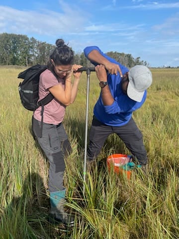 EnvGeomechLab's tweet photo. 🌿 Coastal wetlands are vanishing fast.

The #PRESERVEproject (https://t.co/ZCAaCJyi9S)is tackling this with fieldwork, lab experiments, and modeling, linking plant roots, soil, &amp; sea level rise to design nature-based solutions for coastal resilience. 🌊🌱

#Wetlands #soil #sea https://t.co/MCf785neGj