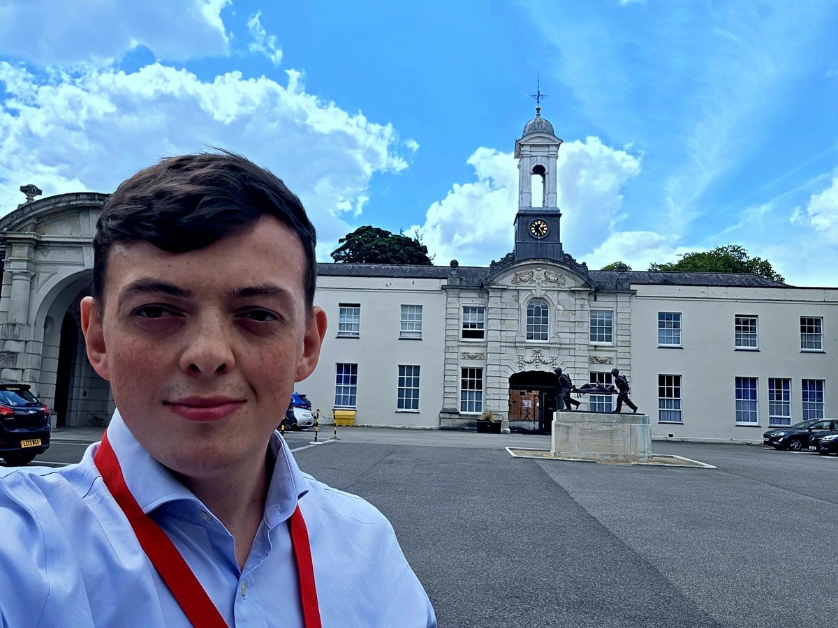 EntrainSpace's tweet image. Cracking weather made it even better to be back at #TedworthHouse Personnel Recovery Centre last week for their second Supporting Agencies Event of 2025. Sunshine, solid conversations, and another productive day connecting with future service leavers, Welfare Officers, and…