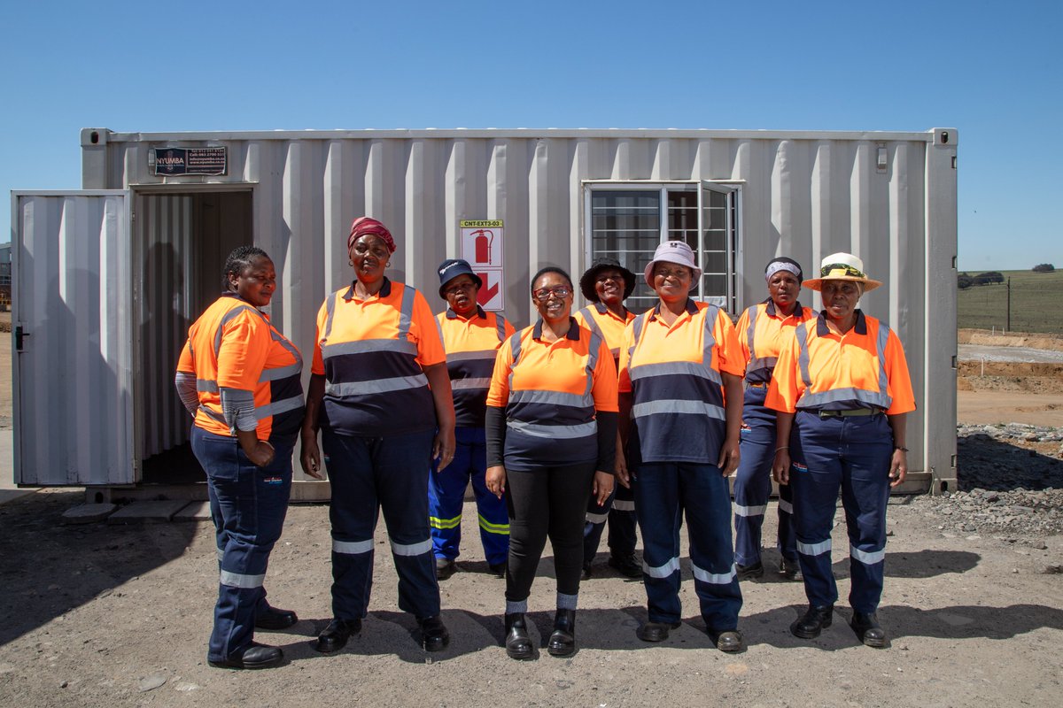 Mining Review Africa (@miningreview) on Twitter photo Laundry cooperative thrives through #gugulethucolliery business opportunity.
Full article in #TheMaroonPost: miningreview.com/southern-afric…
<a href="/canyoncoal/">Canyon Coal</a> Laundry cooperative thrives through #gugulethucolliery business opportunity.
Full article in #TheMaroonPost: miningreview.com/southern-afric…
<a href="/canyoncoal/">Canyon Coal</a>