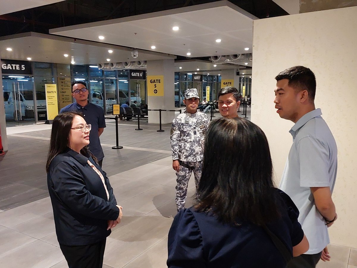 IACAT_PH's tweet image. ICYMI| Last June 17, IACAT and DOTr-SAICT held a coordination meeting and site visit at One Ayala to prepare for the rollout of the anti-trafficking campaign:

"Iisang Nasyon, Iisang Aksyon: Tapusin Ang Human Trafficking Ngayon".

#IACAT #OneAyala #BagongPilipinas #NATAM2025