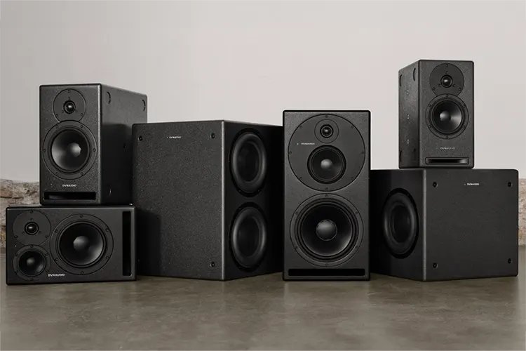 🟠#Dynaudio potencia la serie Core con #mejoras de última generación

🟠El nuevo #firmware mejora la #respuesta de bajas frecuencias, ofreciendo mayor #profundidad y #precisión en la #monitorización de estudio.

🔗ispmusica.com/tecnologia-mus…