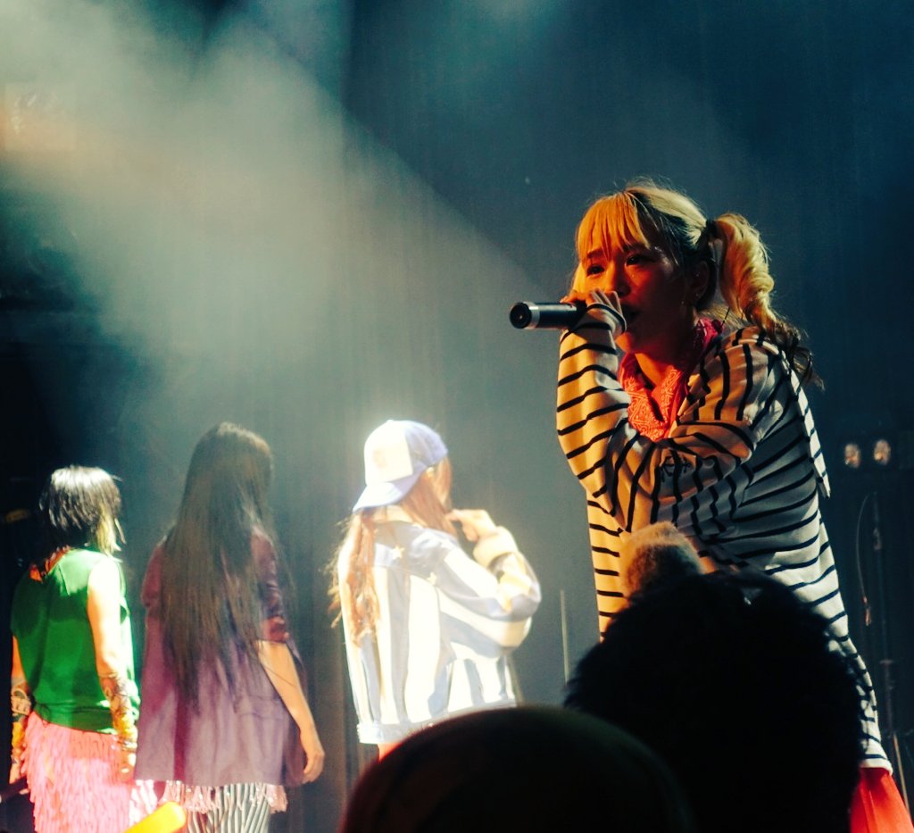 yokosuka22's tweet image. 思わず目を見張った&quot;夢を見させて&quot;のエモーショナルな表情と歌声、BIBIﾀﾝのパフォーマンスはPIGGSに欠かせないものにすっかりとなってしまいましたね…🥺
　　
#PIGGS渋谷 #PIGGS浴衣 #BBS5 #BOOBOOSTAR