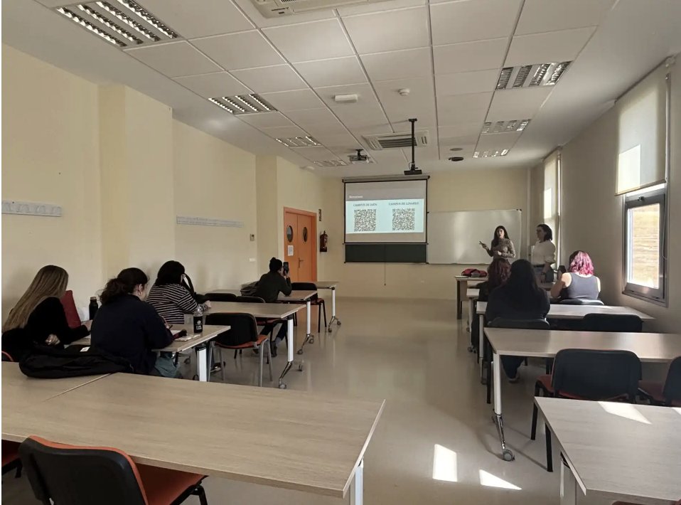 Fundación PTS (Parque Tecnológico de la Salud) (@fundacionpts) on Twitter photo ¡Rompiendo barreras y construyendo el futuro! 🌟
<a href="/CanalUGR/">Universidad Granada</a> impulsa la iniciativa STEM para ellas, promoviendo la participación femenina en disciplinas científicas y tecnológicas 🤖
🔗 Más info: canal.ugr.es/noticia/stem-p… ¡Rompiendo barreras y construyendo el futuro! 🌟
<a href="/CanalUGR/">Universidad Granada</a> impulsa la iniciativa STEM para ellas, promoviendo la participación femenina en disciplinas científicas y tecnológicas 🤖
🔗 Más info: canal.ugr.es/noticia/stem-p…