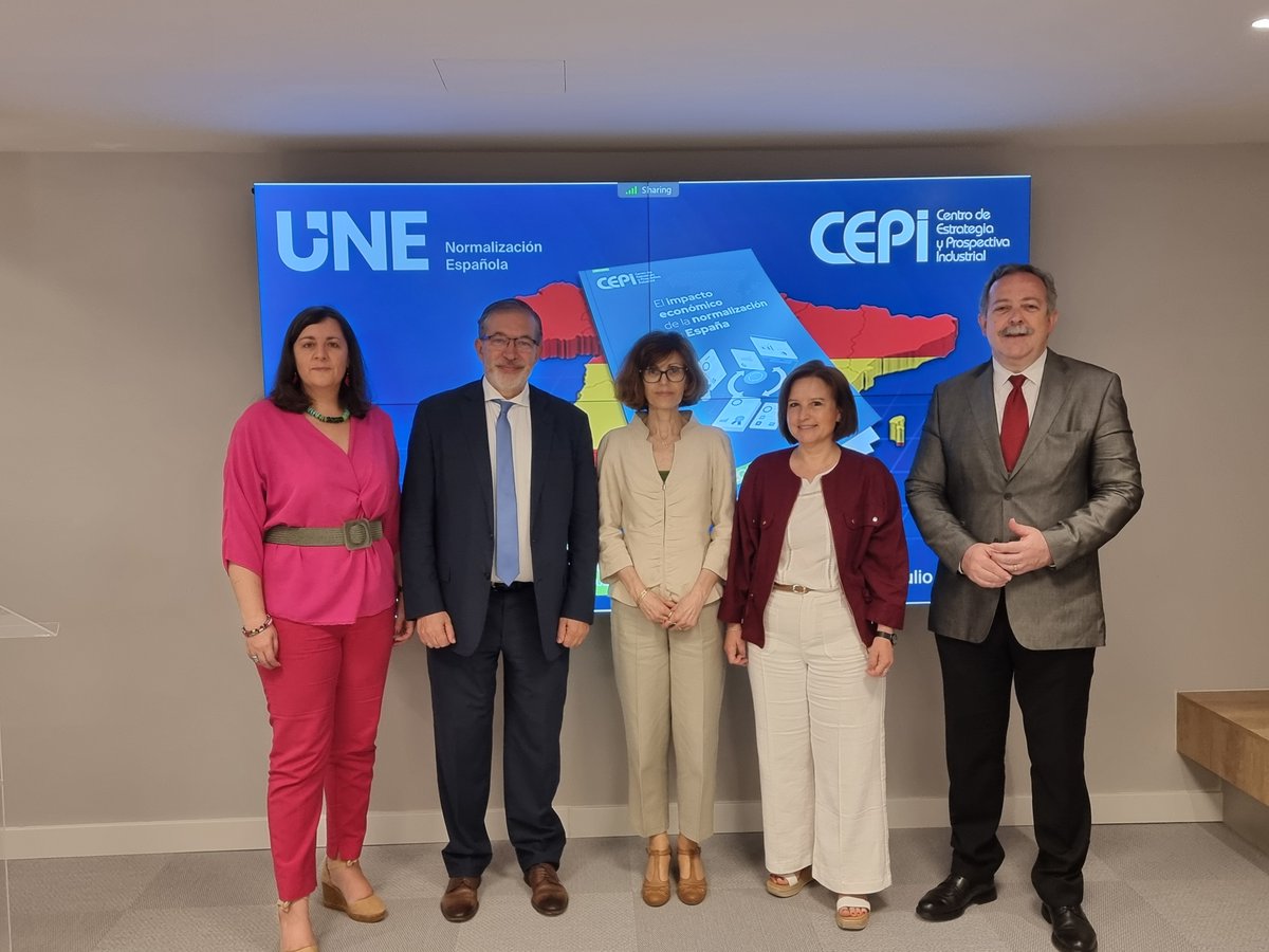 📊 ¿Sabías que las normas técnicas aportan un 14,7 % al crecimiento medio anual del PIB en España?

Una aportación que se traduce en más de 140.000 millones de euros en las últimas cuatro décadas y pone de manifiesto el crecimiento para la economía que supone apostar por la