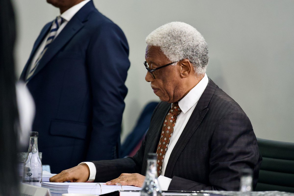 I have been following Principal Judge Selby Mfanelo Mbenenge's case closely. I am not taking sides.

However, it simply pains me to see a man, who looks like he should be celebrating his legacy with his family, defending flirtatious emojis and WhatsApp messages infront of the