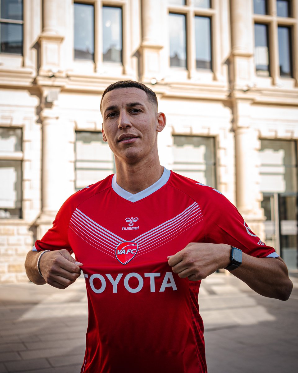 VAFC's tweet photo. Samy Baghdadi est Valenciennois ! ❤️

Quatrième meilleur buteur de National la saison dernière, c’est une recrue offensive de choix qui rejoint VA ✍️

Bienvenue chez toi, Samy 🫡

📝 Plus d’infos : https://t.co/ld64Um8Ndu https://t.co/FkK0yt0dc2