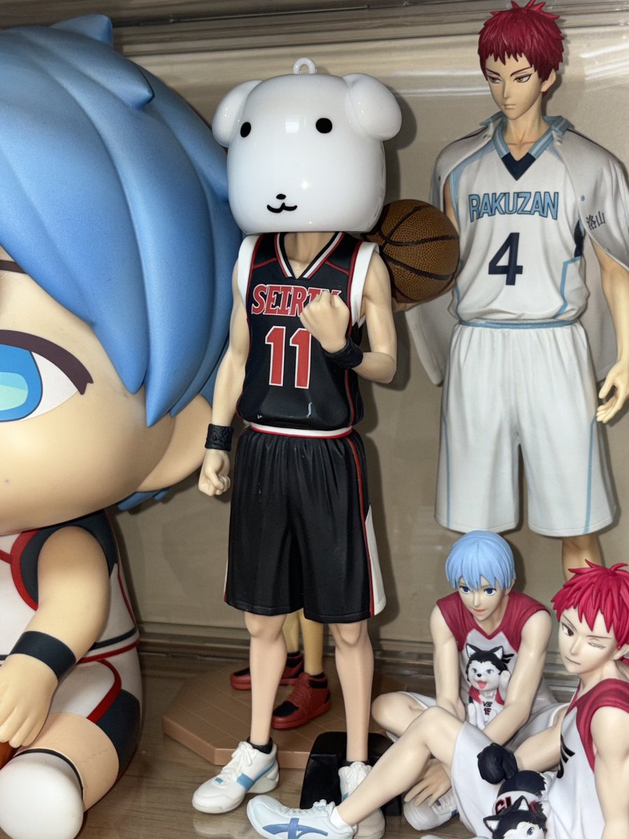 듀로코의 농구 하고 혼자 히죽히죽 웃는중이에요