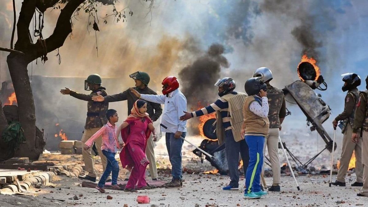 ArgusNews_in's tweet image. Delhi riots larger conspiracy case | Delhi High Court reserves order on the bail pleas of Umar Khalid, Sharjeel Imam and other accused in the larger Conspiracy of Delhi riots 2020 case

#Delhi #Riots #UmarKhalid #SharjeelImam #DelhiRiots2020 

(File Photo)
