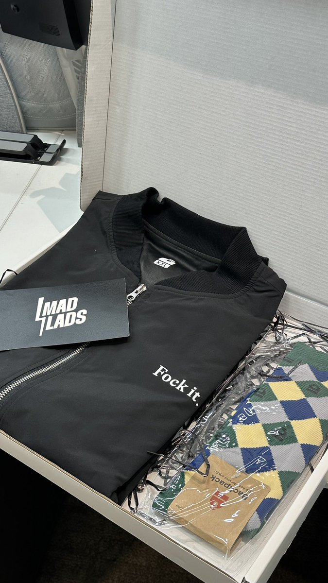 UST_mean's tweet image. Thank you @Backpack @MadLads